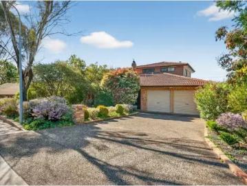 16 Andrea Place, BONYTHON House for rent Listed by Adam Steve.