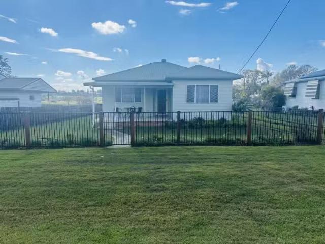 16 Apsley Street, CASINO House for rent Listed by Courtney No.
