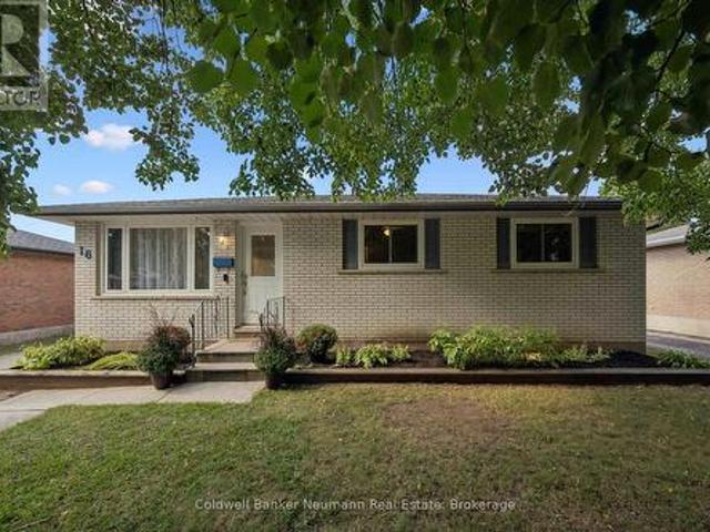 16 Argyle Drive, Guelph Dovercliffe Park/Old University, ON, N1G 2P2 house for sale | Listing ID X13785 | Royal LePage