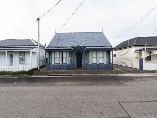 16 Balaclava Street, Invermay