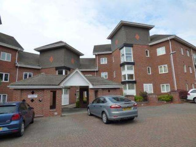 16 Bedroom Flat
