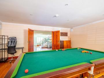 16 Bedroom House For Sale in Hillcrest Park