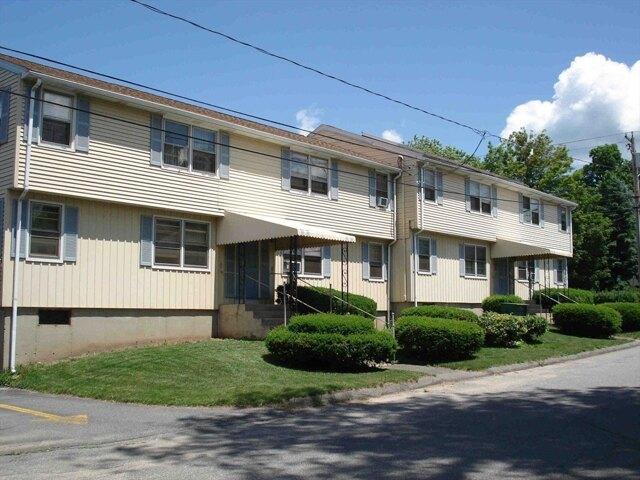 16 bedroom, Palmer MA 01069 105560054