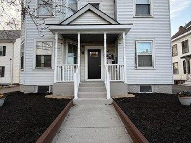 16 bedroom, Waltham MA 02451 105352636