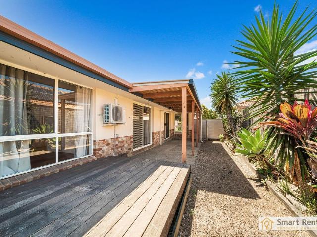 16 Bernheid Crescent, Sippy Downs