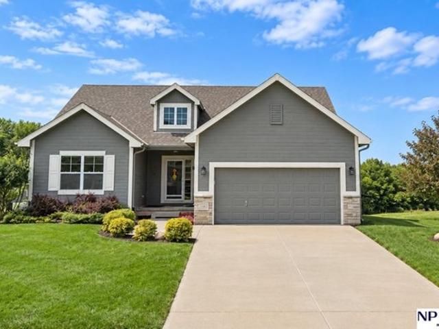 16 Boxelder St, Council Bluffs, IA 51503