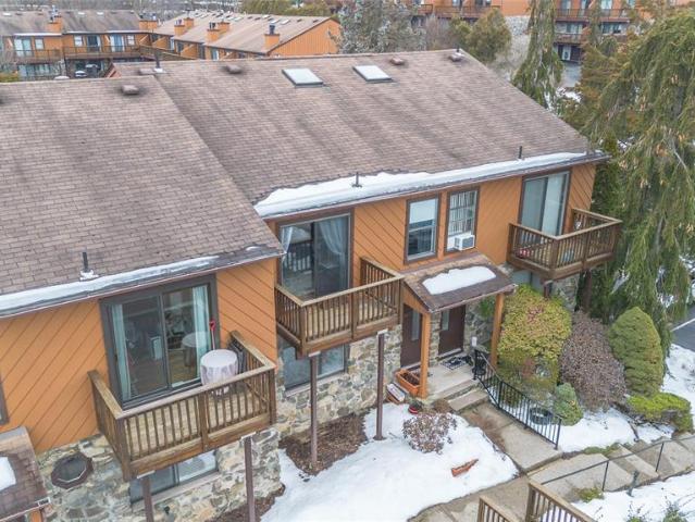 16 Brookside Heights # 16G