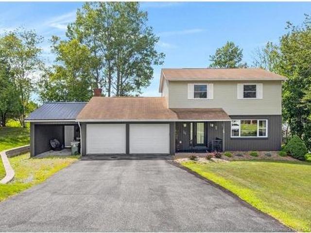16 Braun Cres, Quispamsis, NB, E2E 1A6 house for sale | Listing ID NB146462 | Royal LePage