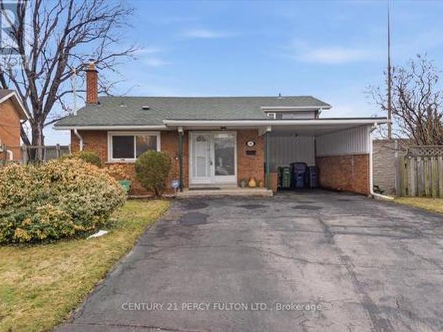 16 By Pass Court, Toronto, ON, M1T 1L1 house for sale | Listing ID E14082 | Royal LePage