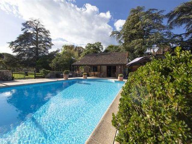 16 chambres, Douvaine Rhône 74140 96308574