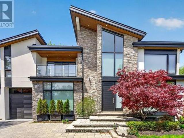 16 Chipping Road, Toronto, ON, M3B 1L1 house for sale | Listing ID C13617 | Royal LePage