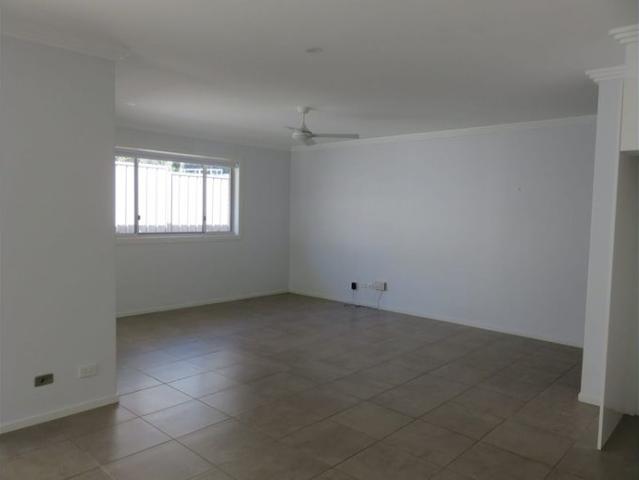 16 Cooper Street East