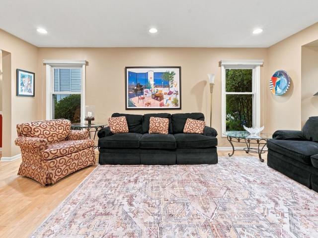 16 Copperwood Drive