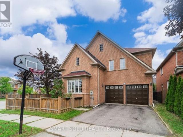 16 Courtney Crescent, Richmond Hill, ON, L4E 4B9 house for sale | Listing ID N13750 | Royal LePage