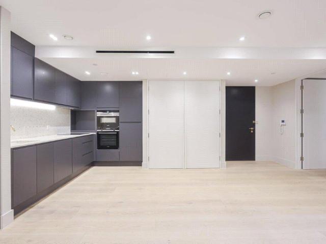 16 Crompton Street, Westminster. 1 bed apartment to rent £2,600 pcm £600 pw