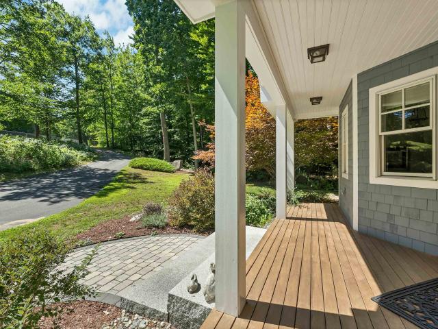 16 Crosswinds Drive