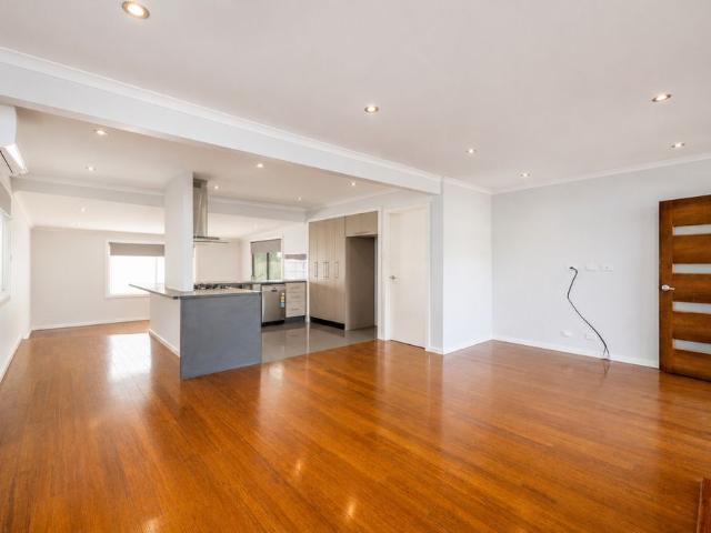16 Daisy Street, Mooroopna VIC 3629