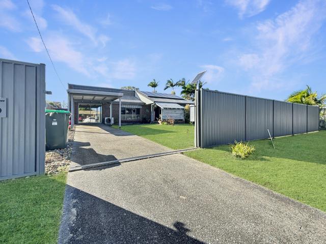 16 dianthus avenue banksia beach qld house for rent lj hooker