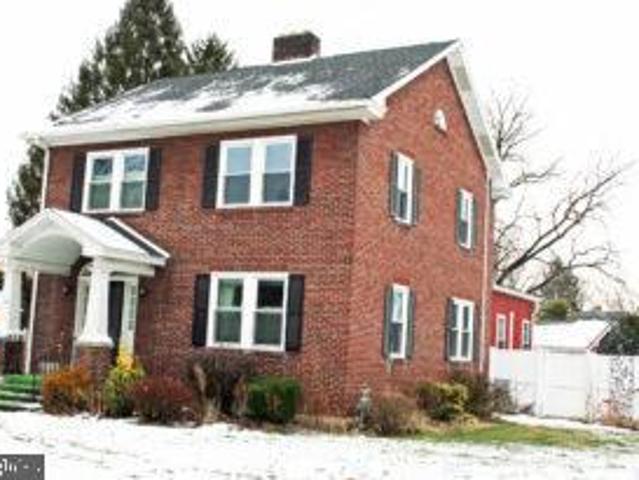 16 E Marble Street
