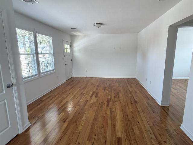 16 E Kupshe Street Unit D, Sayreville, US, NJ