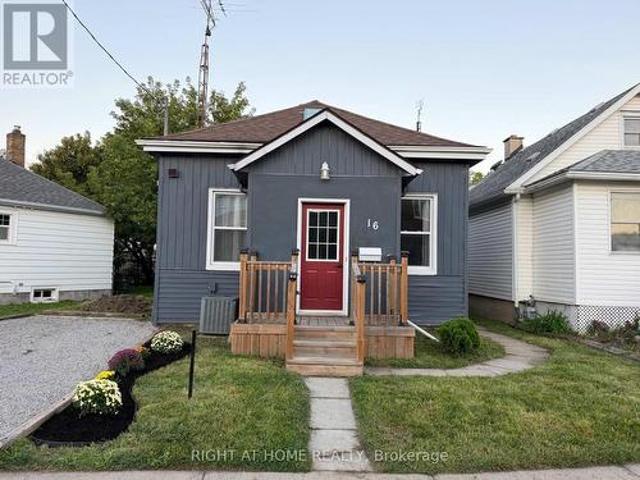 16 East Street E, St. Catharines, ON, L2R 3Y8 house for sale | Listing ID X13775 | Royal LePage
