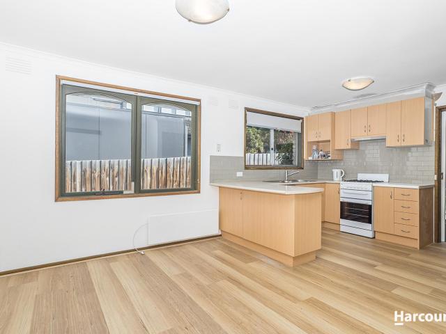 16 Eastern Avenue, DONCASTER, VIC 3108