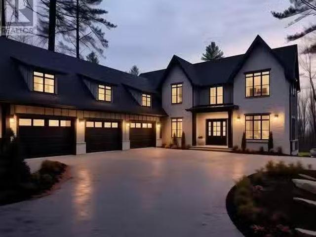 16 Edgemont East, Corman Park Rm No. 344, SK, S7T 1A7 house.