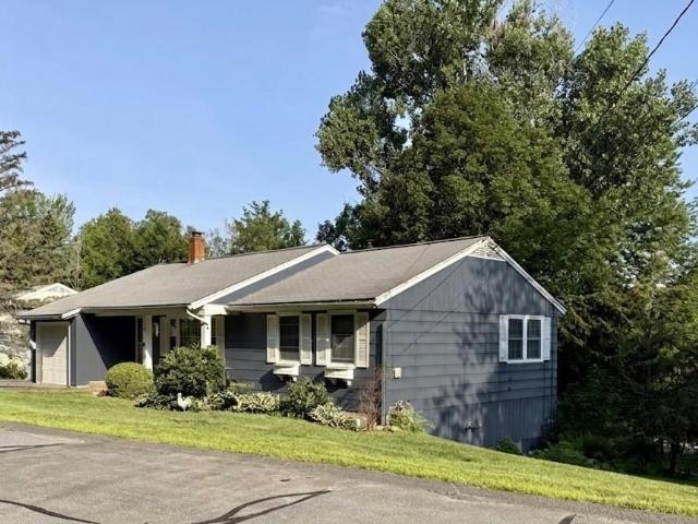 16 Edwin Avenue