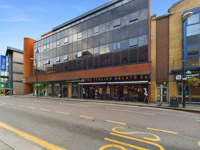 16 Elmfield Road, Bromley, Kent BR1, 1 bed flat to rent, £1,350 pcm | PrimeLocation