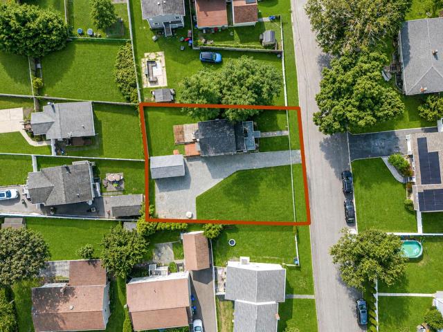 16 Elwin Place