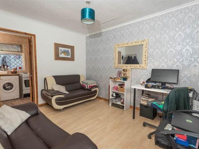 16 Empire Street, Belfast, BT12 6GJ