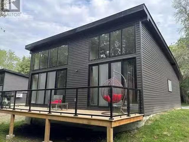 16 Englewood Lane, Douro Dummer, ON, K0L 2H0 house for lease.