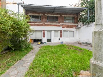 16 entre 69 y 70 La Plata Casa interna de 2 dormitorios y cochera en ALQUILER ALQUILER