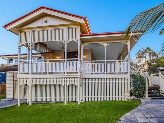 16 Ethel Street, MORNINGSIDE, QLD 4170