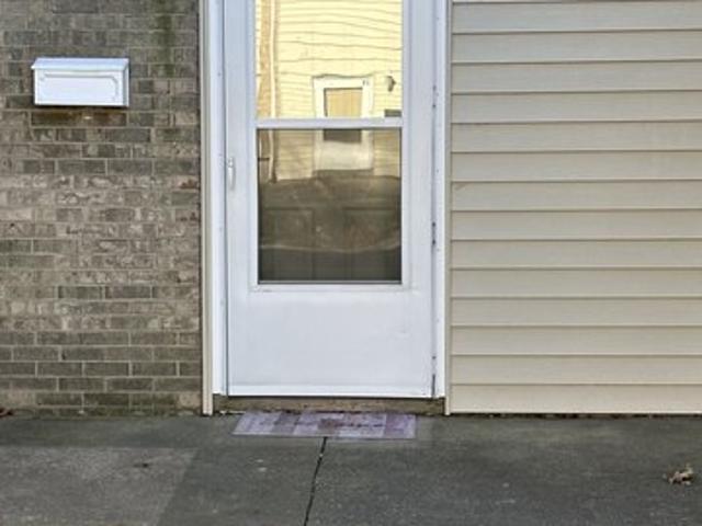 16 Florentine Ct, Pekin, IL 61554
