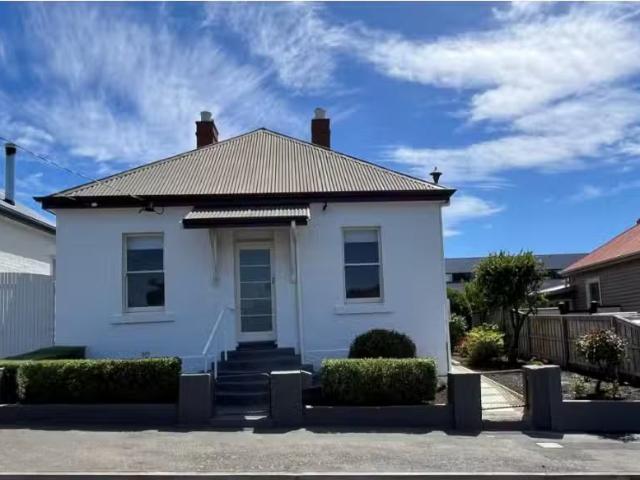 16 Fraser Street, NEW TOWN House for rent Listed by Elise Hol.