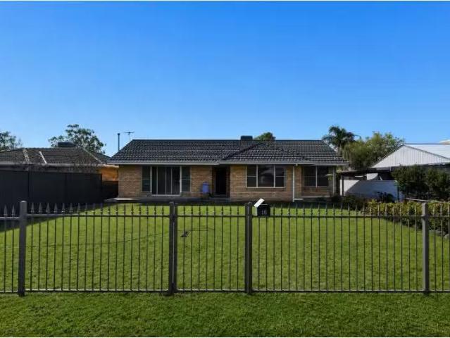 16 George Street, GUNNEDAH House for rent Listed by Brittney.