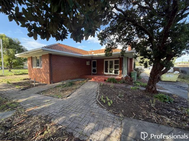 16 Goodall StreetGosnells WA 6110, Australia