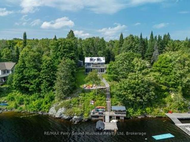16 Golden Horseshoe Lane, Whitestone Hagerman, ON, P0G 1G0 house for sale | Listing ID X12854 | Royal LePage