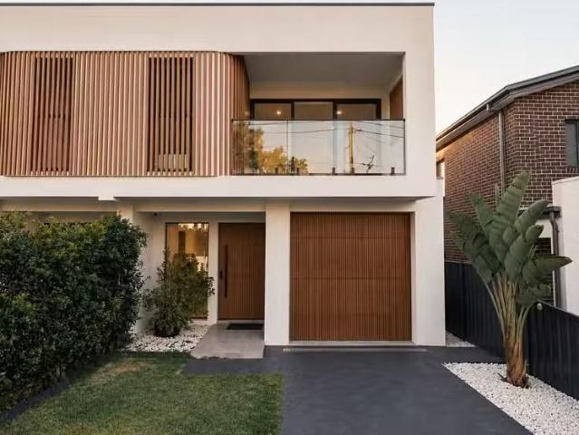 16 Gowlland Parade, Panania Townhouse for rent Listed by Amie.