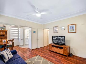 16 Glebe Place Kingswood, NSW 2747