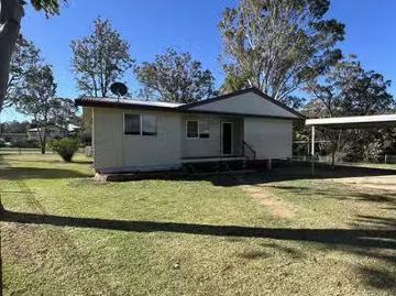 16 Gleeson Street, Crows Nest, QLD 4355