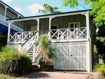 16 Greenlaw St, Brisbane
