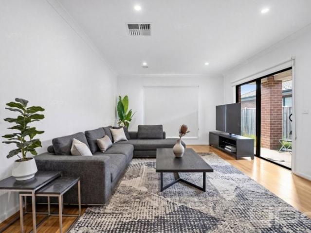 16 Hagley Road, MICKLEHAM