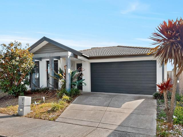 16 Harwood Court, Burnside Heights