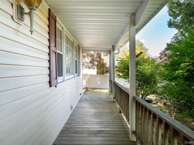 16 Heritage Place S