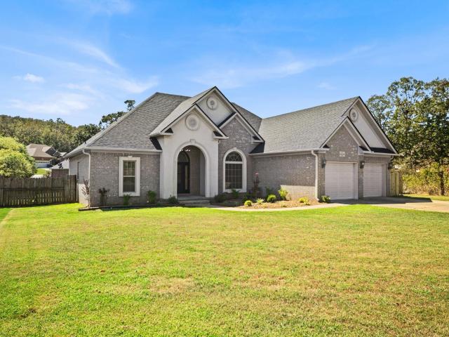 16 Hickory Valley Drive