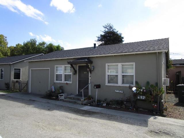 16 Hodel Court