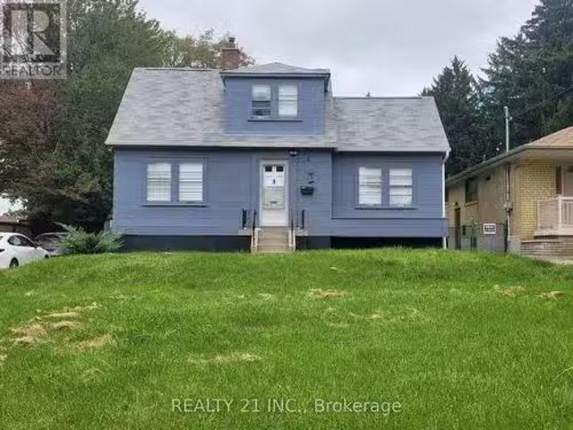 16 Horfield Avenue, Toronto, ON, M1M 1X8 house for sale Lis.