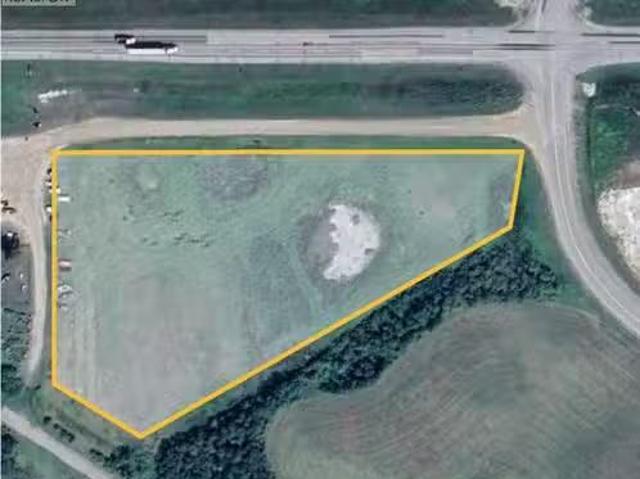 16 Hwy 16 Highway, Marshall, SK, S0M 1R0 vacant land for sal.